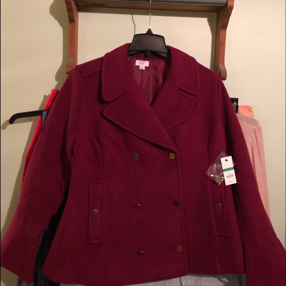 NWT! Crown and Ivy Pea Coat in the color Berry LG